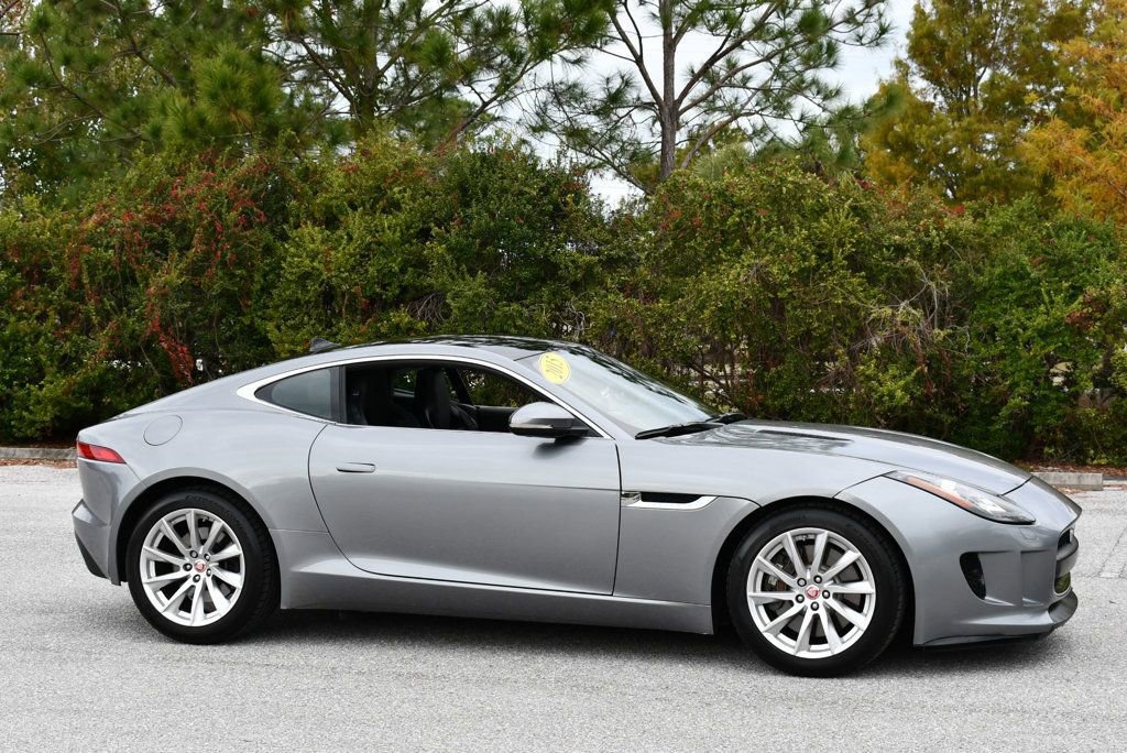 Used 2015 Jaguar F-TYPE Coupe image 8