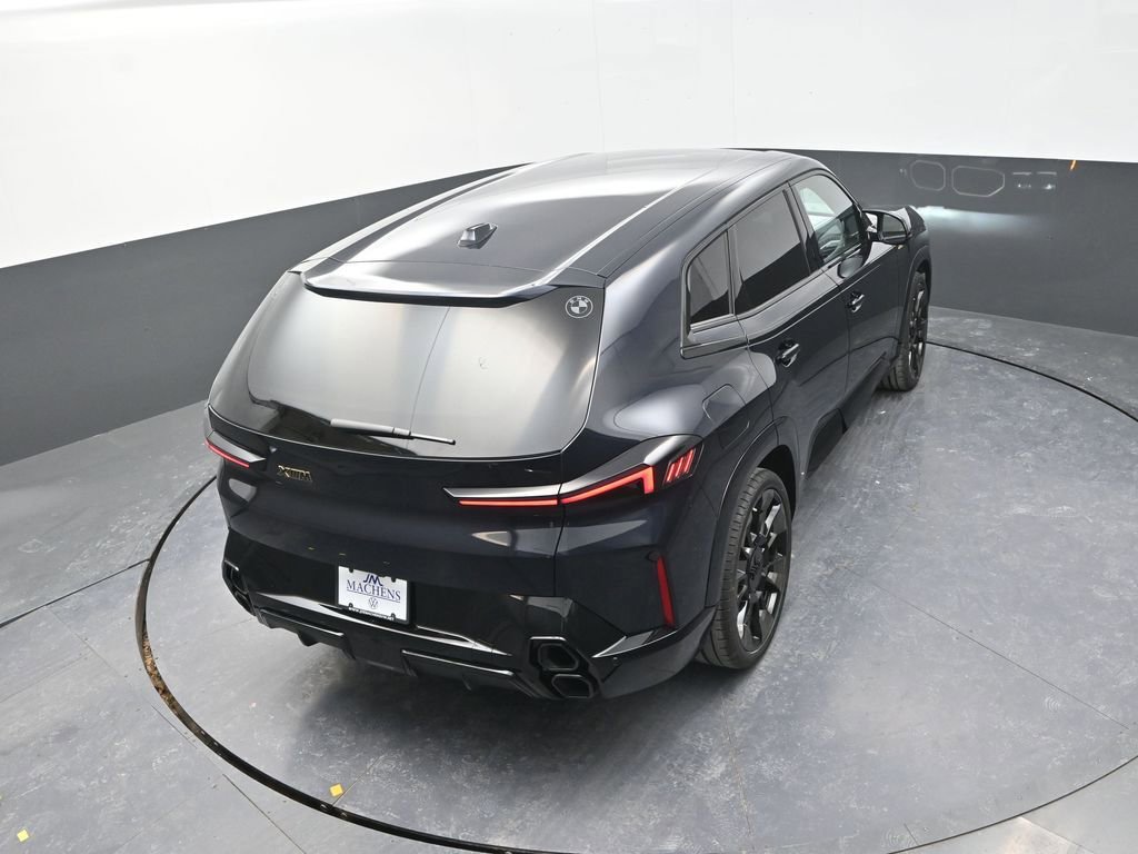 Used 2024 BMW XM image 21