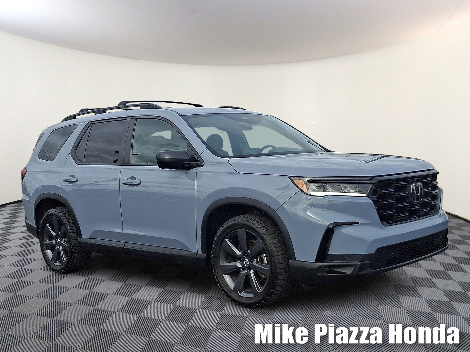 Used 2025 Honda Pilot Sport