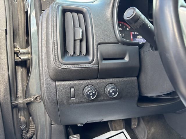 Used 2017 GMC Canyon SLE w/ SLE Convenience Package image 12