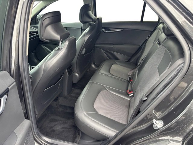 Certified 2023 Kia Niro EX Touring FWD image 12