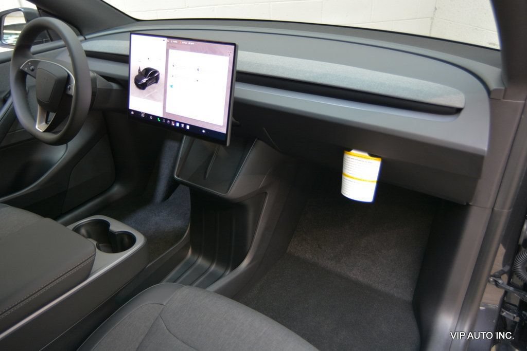 Used 2026 Tesla Model Y 2WD image 20