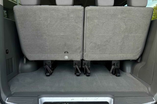 Used 2015 Nissan NV 3500 SV w/ Technology Package image 16