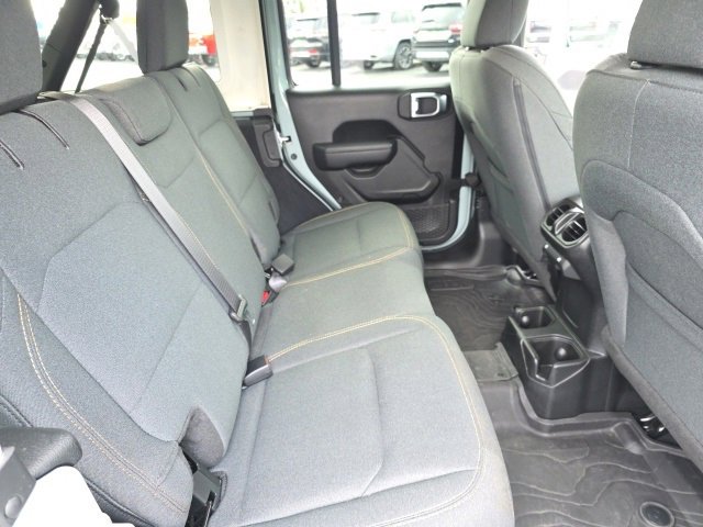 Used 2024 Jeep Wrangler Willys image 44