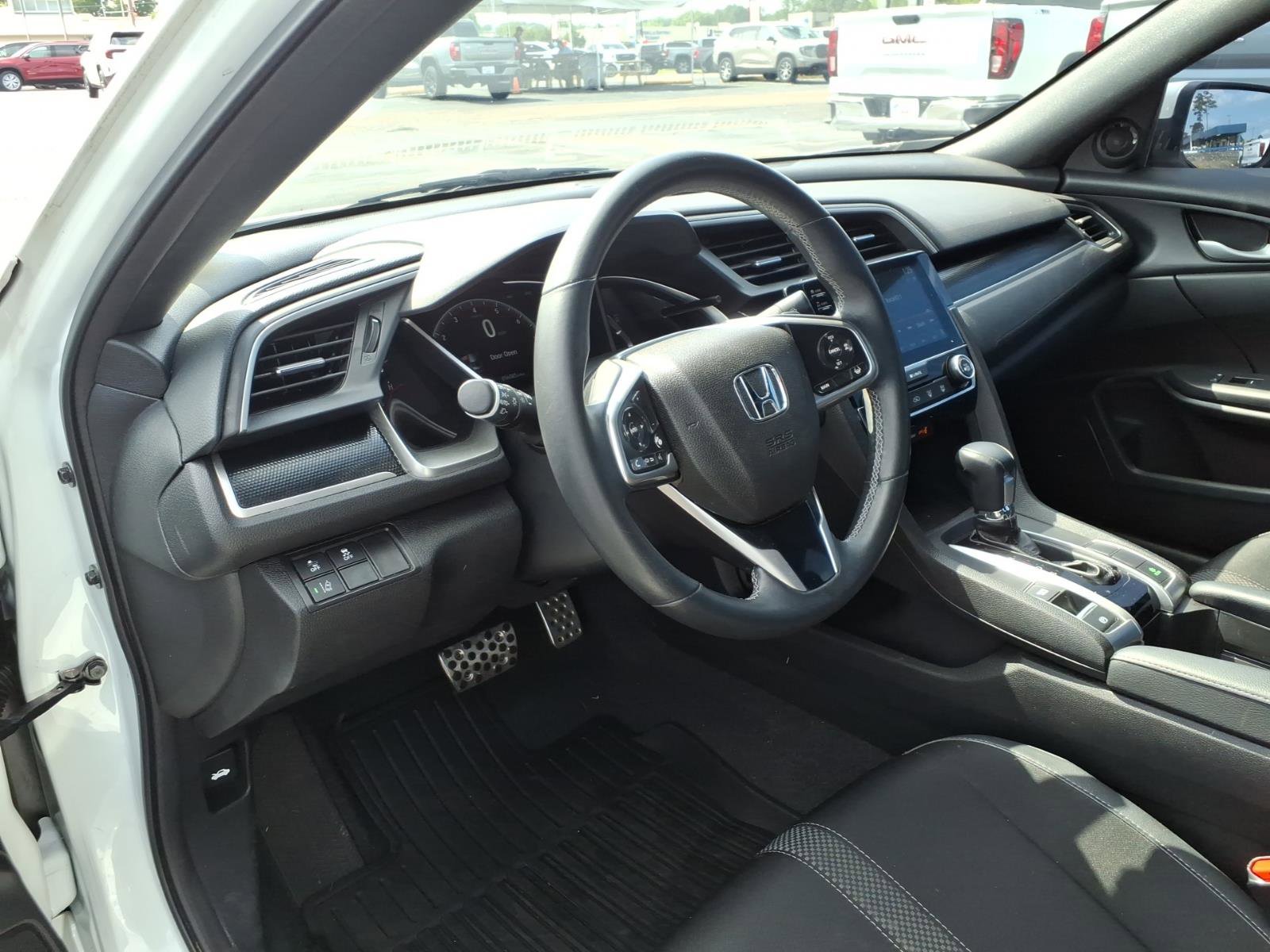 Used 2021 Honda Civic Sport image 6
