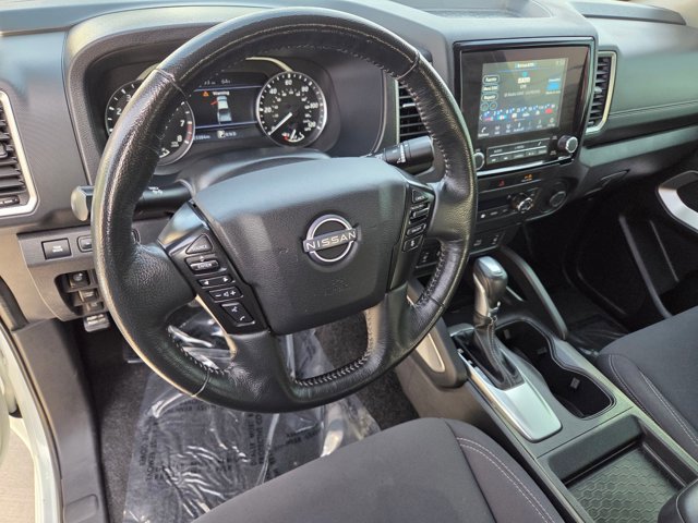 Used 2023 Nissan Frontier SV w/ SV Convenience Package image 10