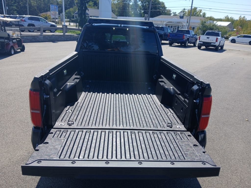 New 2025 Toyota Tacoma TRD Off-Road image 10