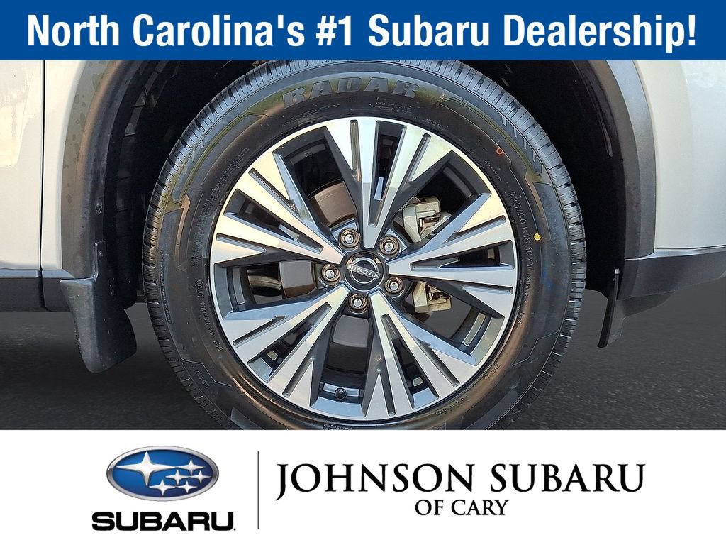 Used 2023 Nissan Rogue SV FWD image 29