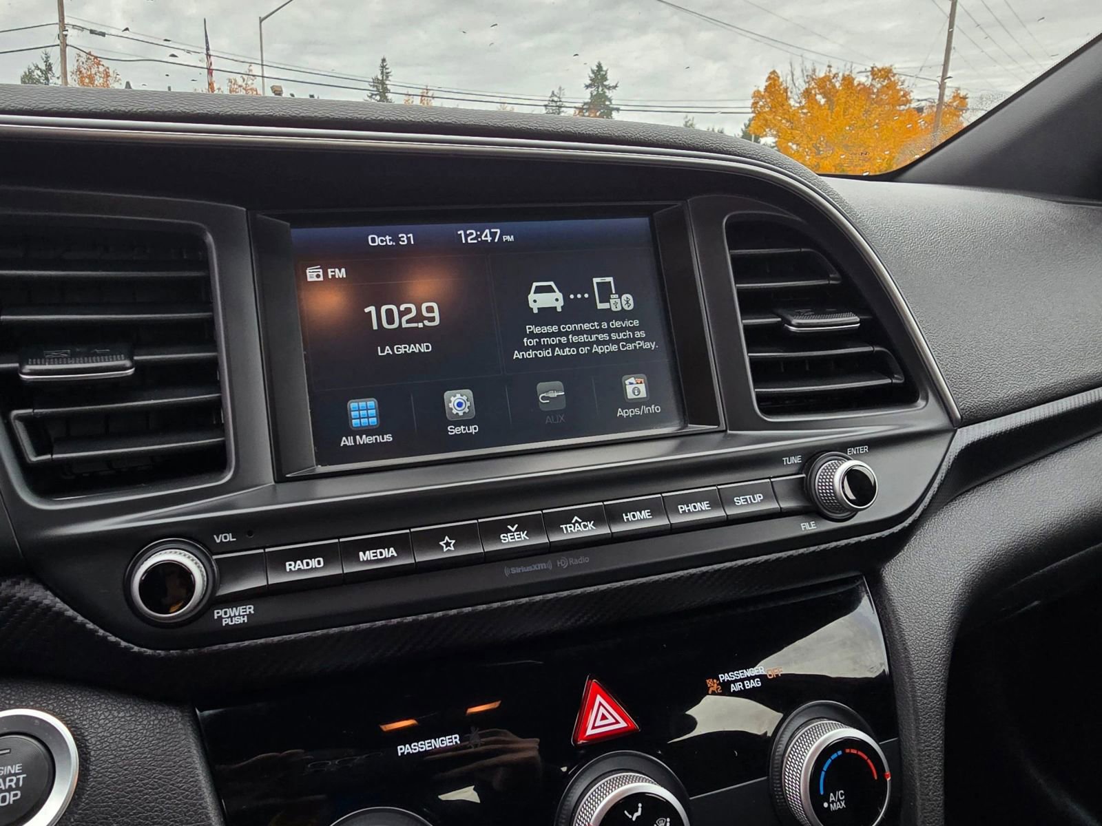 Used 2019 Hyundai Elantra Sport w/ Cargo Package image 25