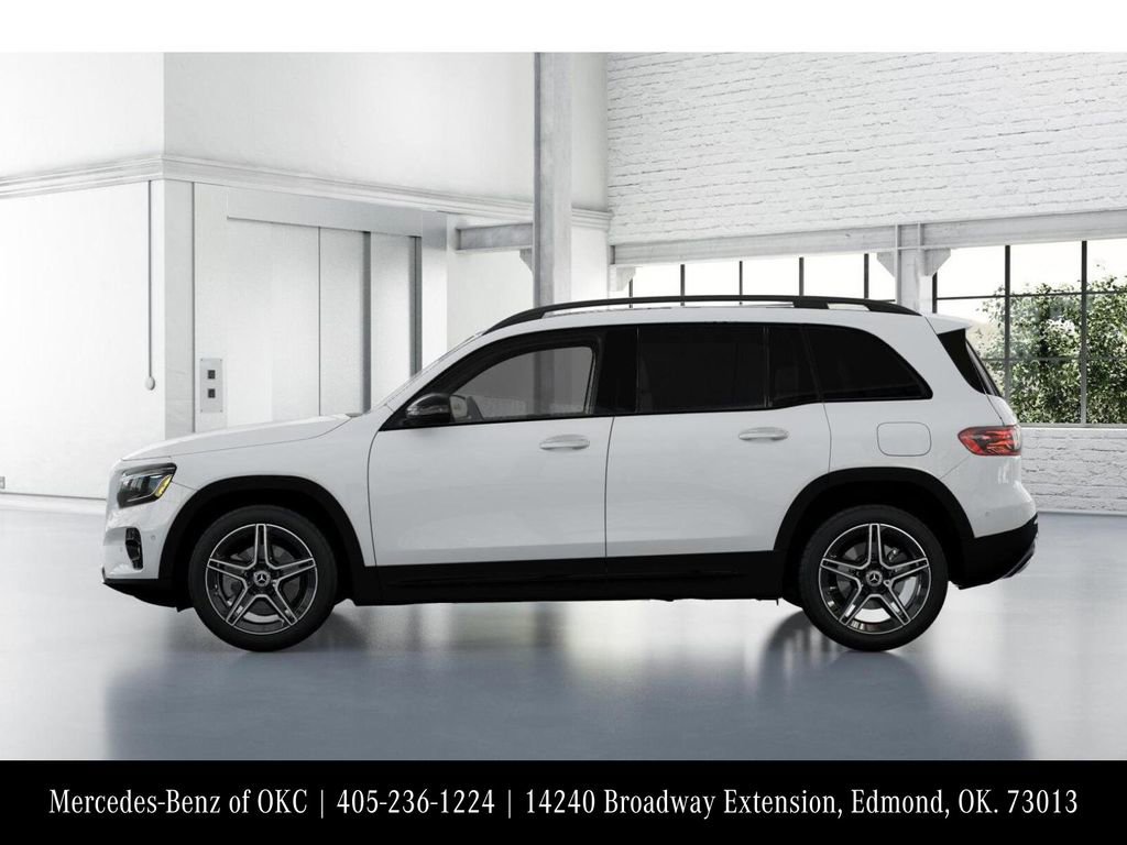 Used 2026 Mercedes-Benz GLB 250 4MATIC image 34