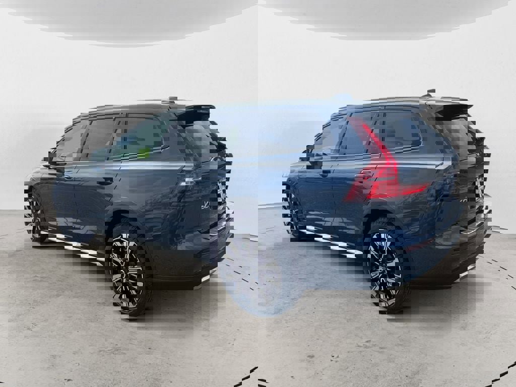 New 2026 Volvo V60 B5 Cross Country Ultra w/ Protection Package Premier image 3