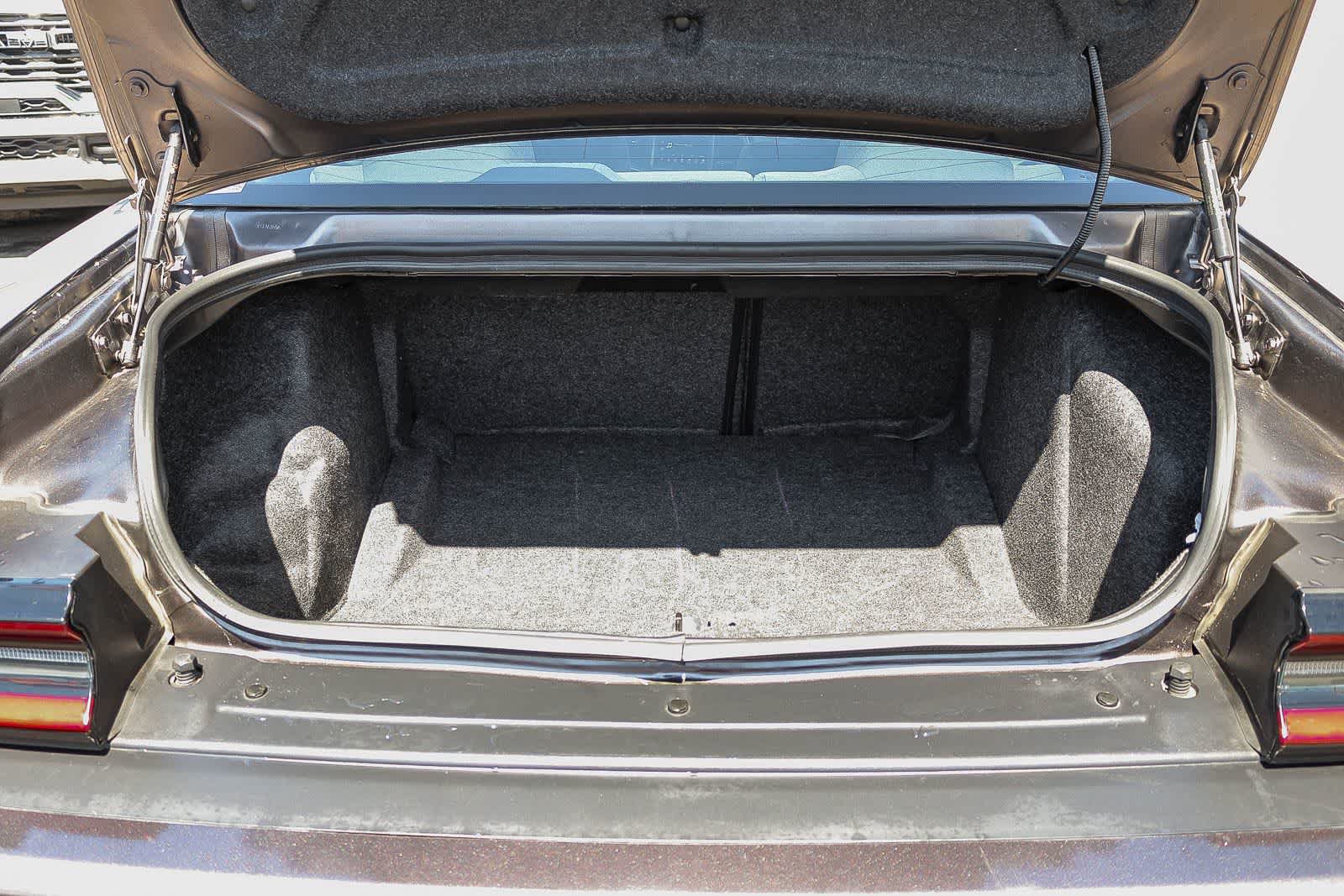 Used 2022 Dodge Challenger SXT RWD image 24