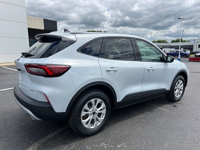 New 2026 Ford Escape Active w/ Tech Pack #1 AWD/4WD image 8