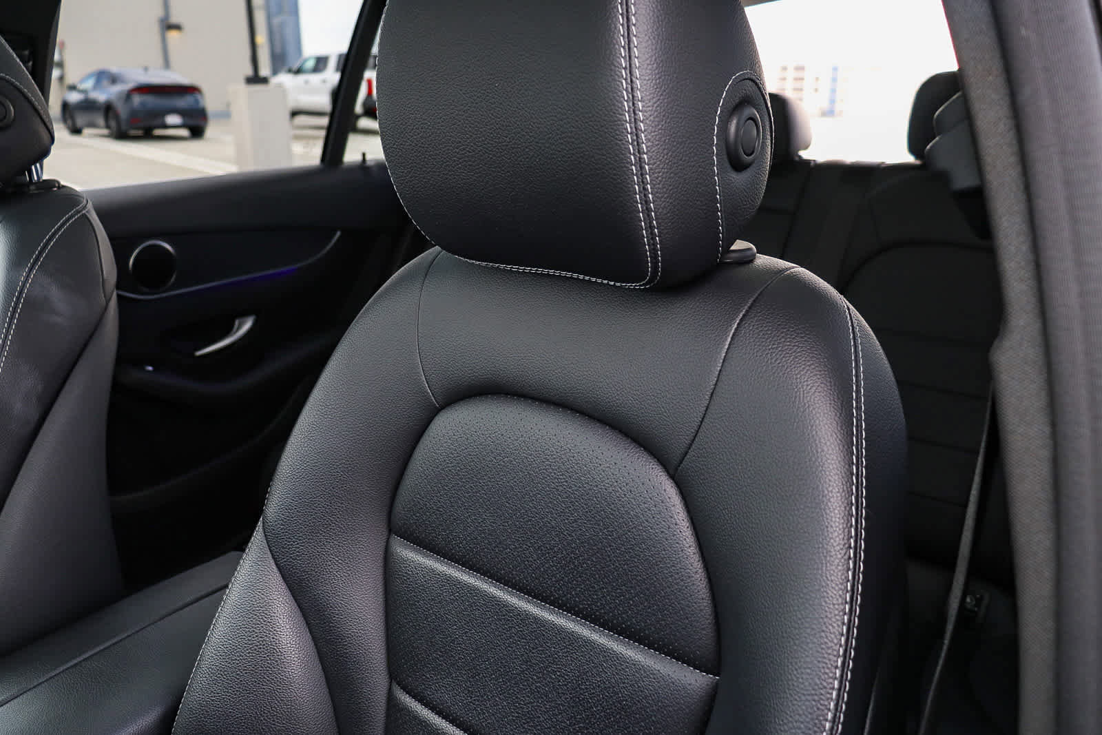 Used 2020 Mercedes-Benz GLC 300 image 35