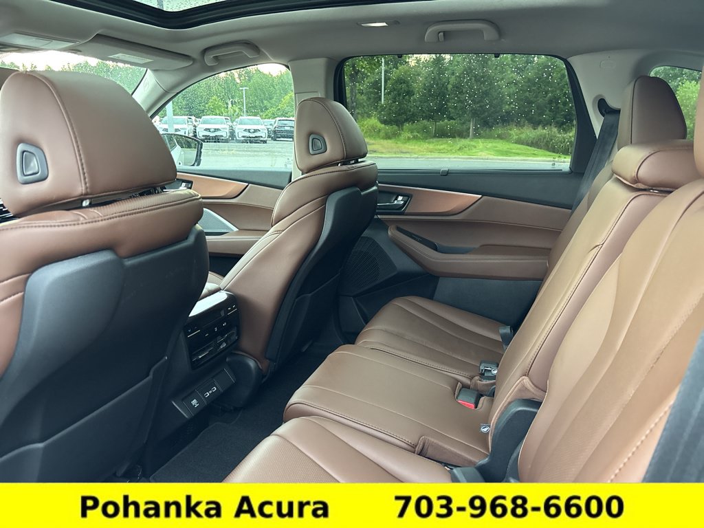 Certified 2023 Acura MDX w/ Technology Package AWD/4WD image 27