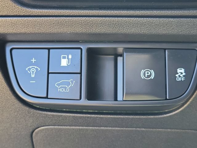 Used 2022 Kia EV6 Wind RWD image 16