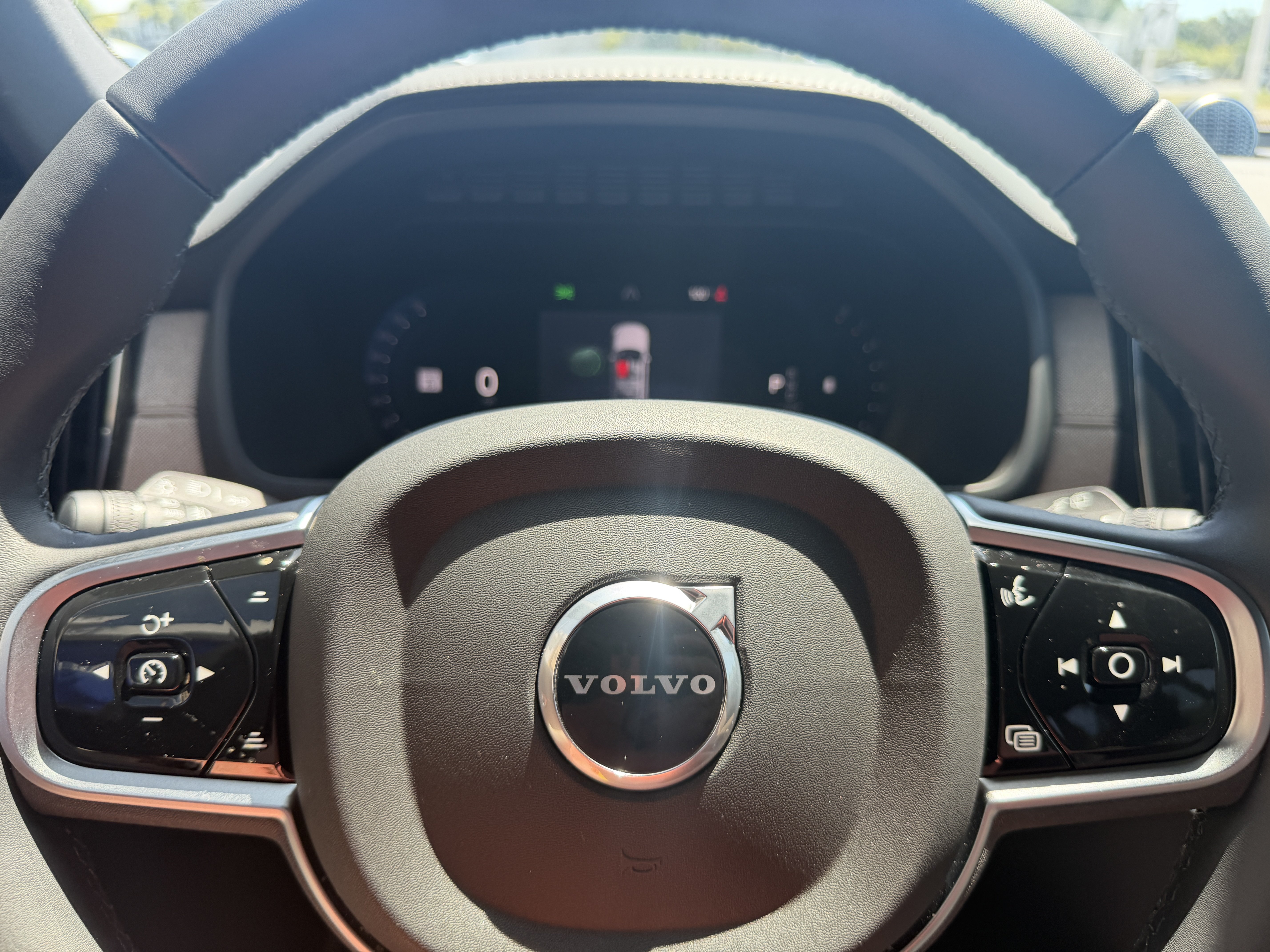 Certified 2026 Volvo XC90 B6 Ultra w/ Protection Package AWD/4WD image 31