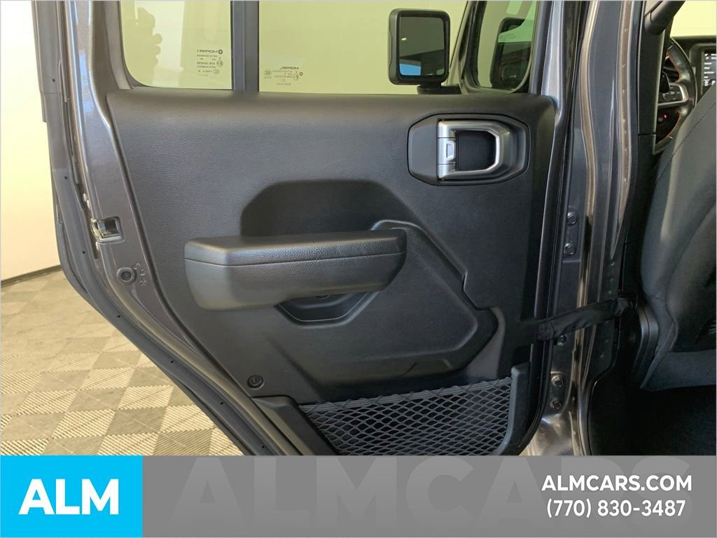 Used 2021 Jeep Wrangler Unlimited Rubicon w/ Dual Top Group image 33