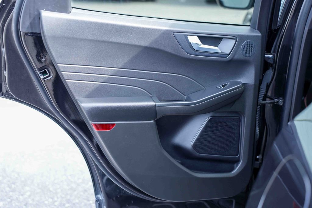 Certified 2023 Ford Escape ST-Line Select w/ Tech Pack #2 image 19