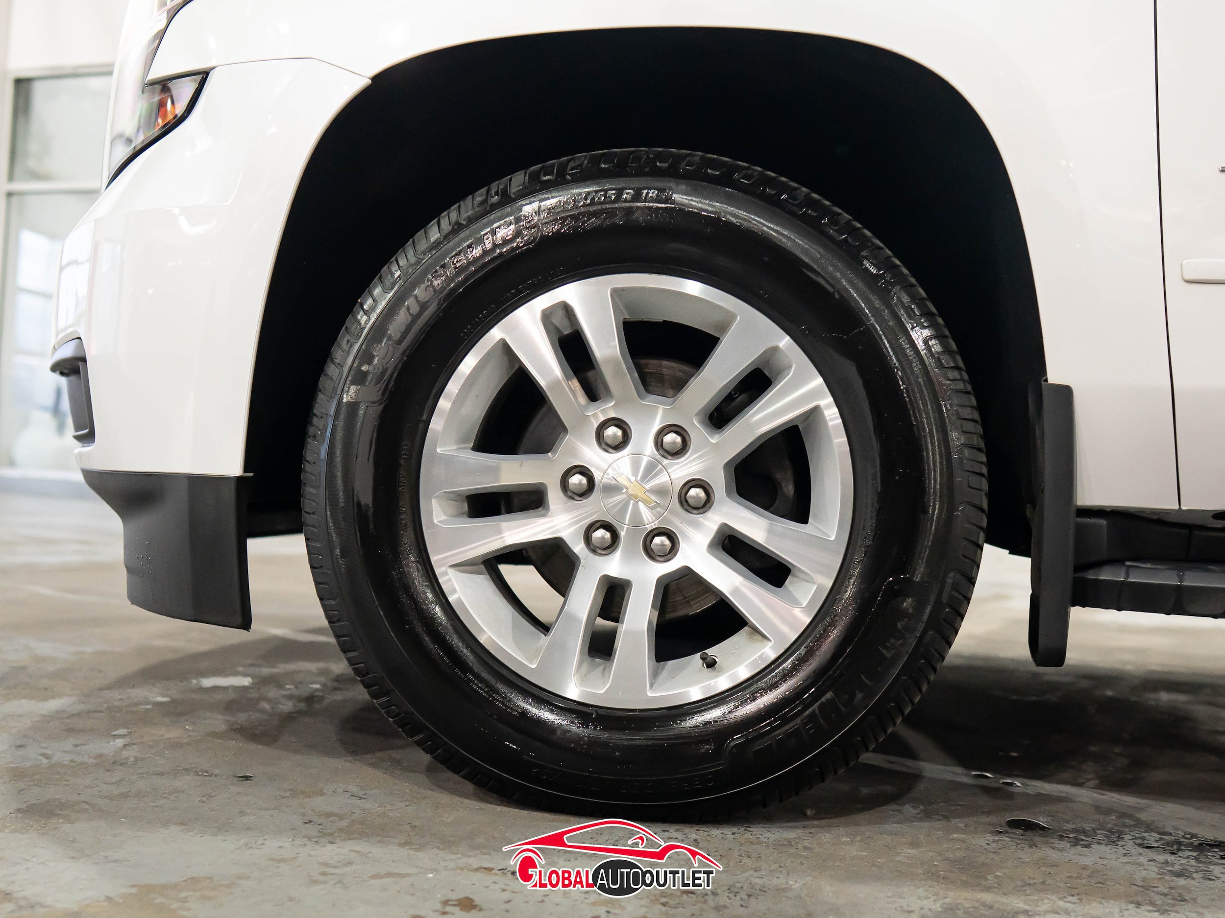 Used 2018 Chevrolet Tahoe LT w/ Luxury Package image 9