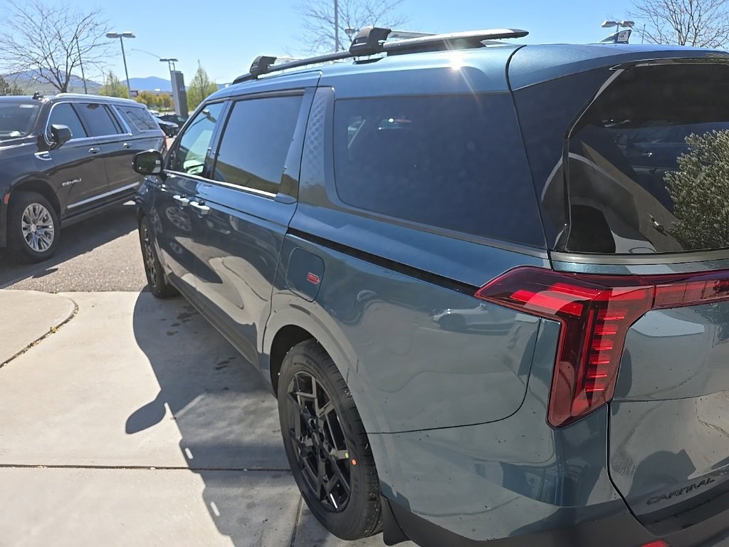 New 2025 Kia Carnival SX Prestige image 4