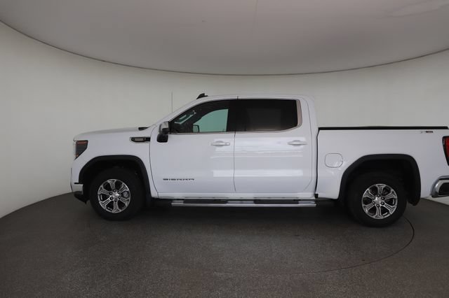 Used 2023 GMC Sierra 1500 SLE AWD/4WD image 7