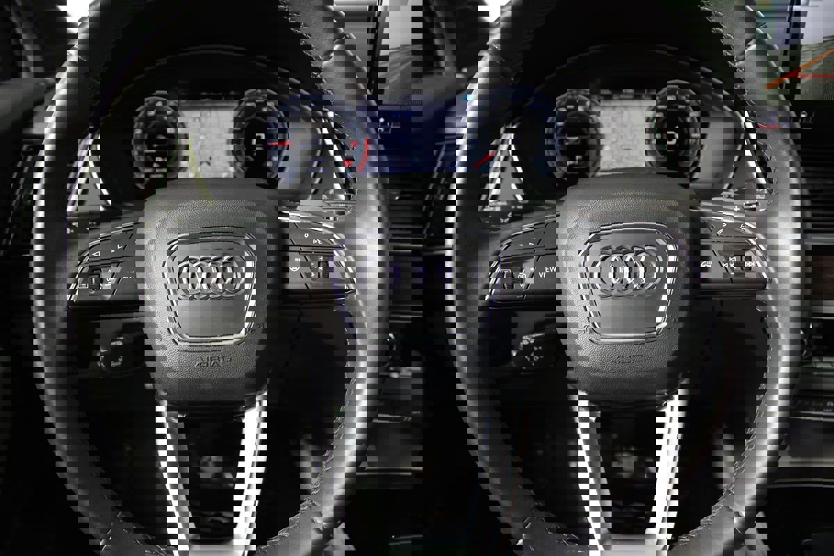 Used 2022 Audi Q5 2.0T Premium Plus image 16