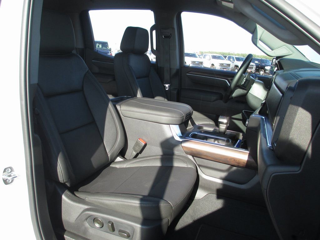 Used 2026 GMC Sierra 1500 SLT w/ SLT Convenience Package image 22