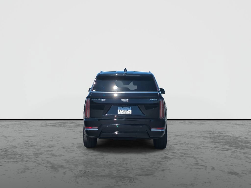 Used 2026 Cadillac Escalade IQL Luxury AWD/4WD image 7