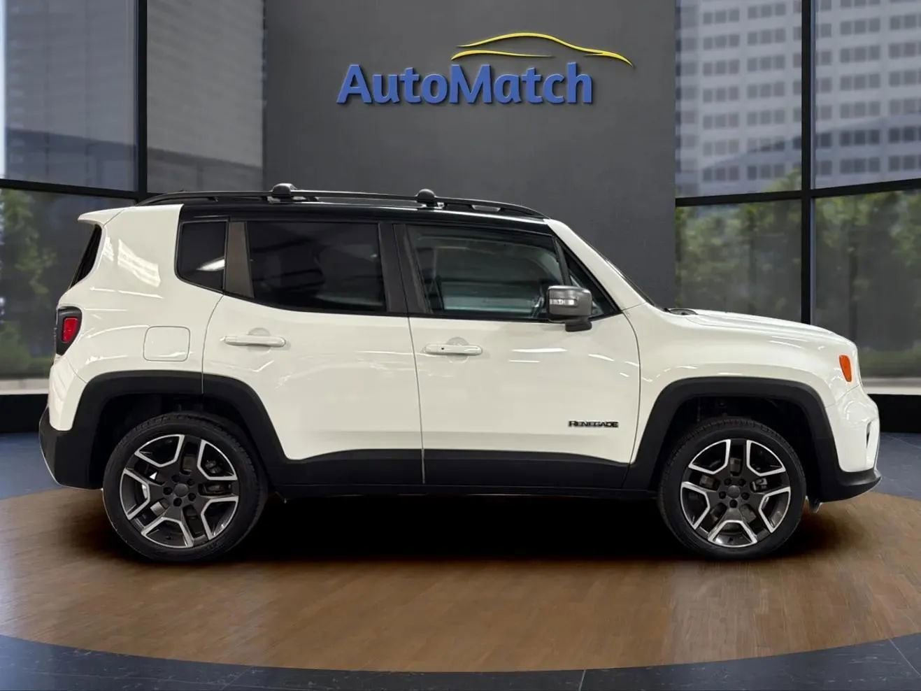Used 2019 Jeep Renegade Limited w/ Safety and Security Group image 13