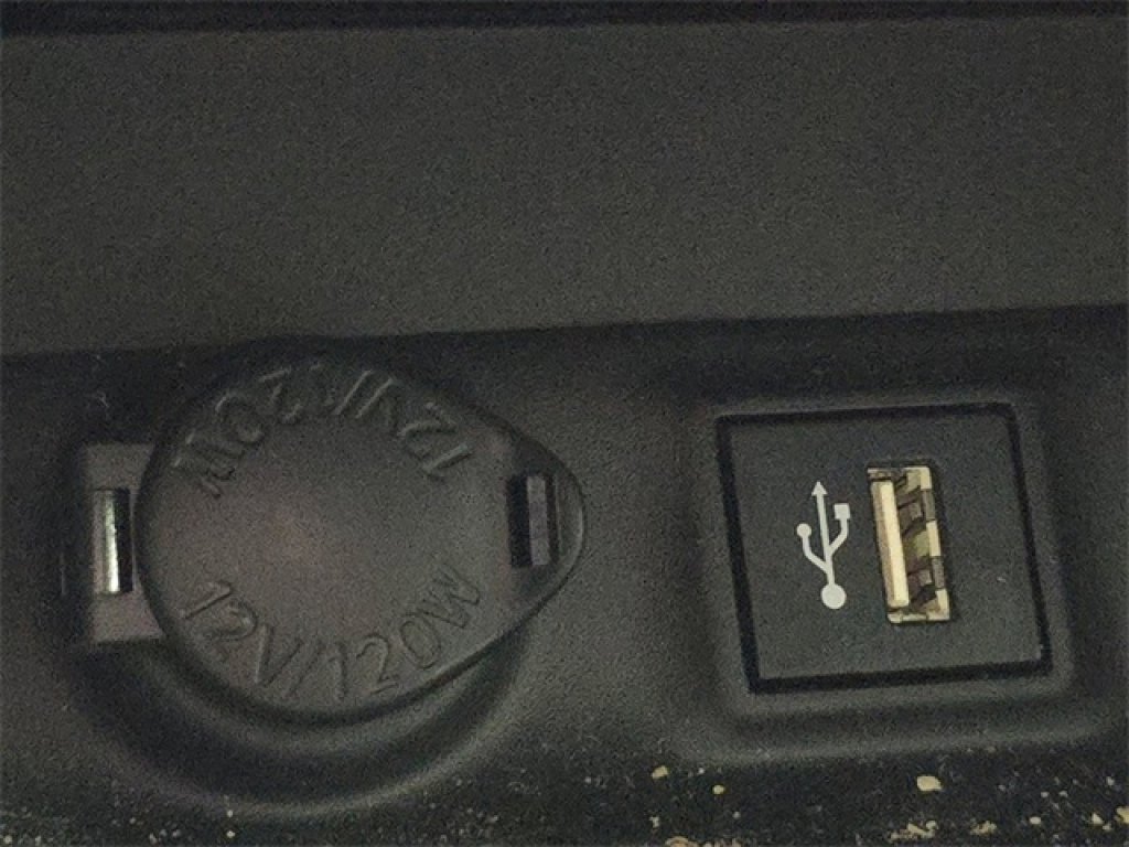 Used 2023 Toyota RAV4 LE image 26