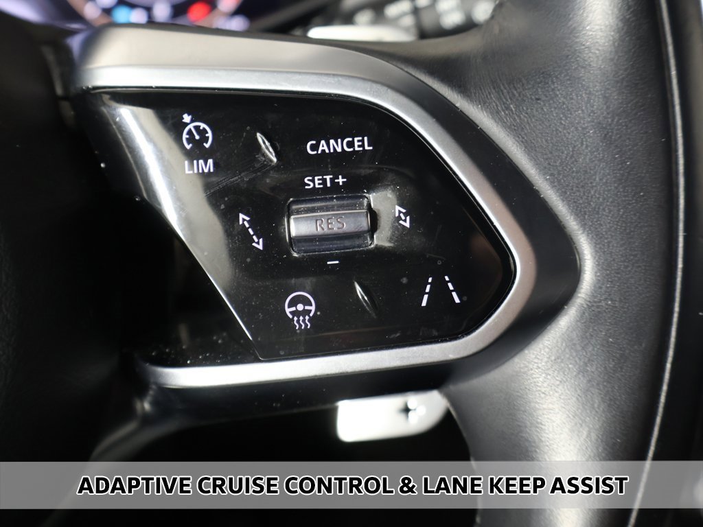 Used 2024 Jaguar F-PACE R-Dynamic S image 6