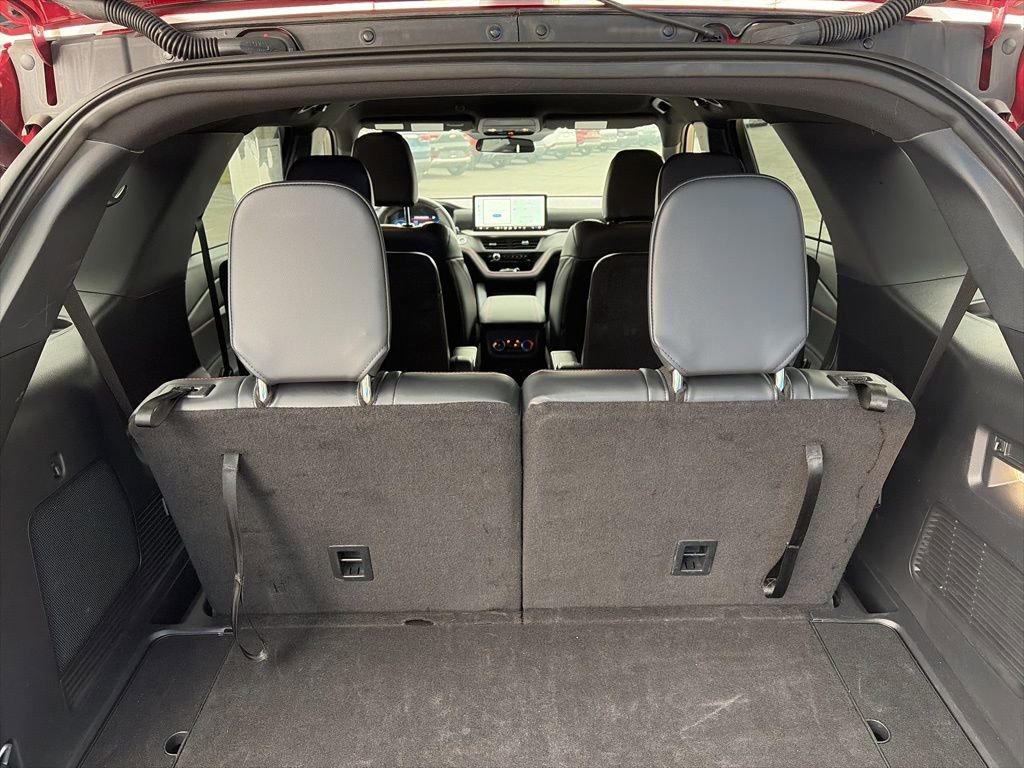 Used 2025 Ford Explorer ST-Line image 10