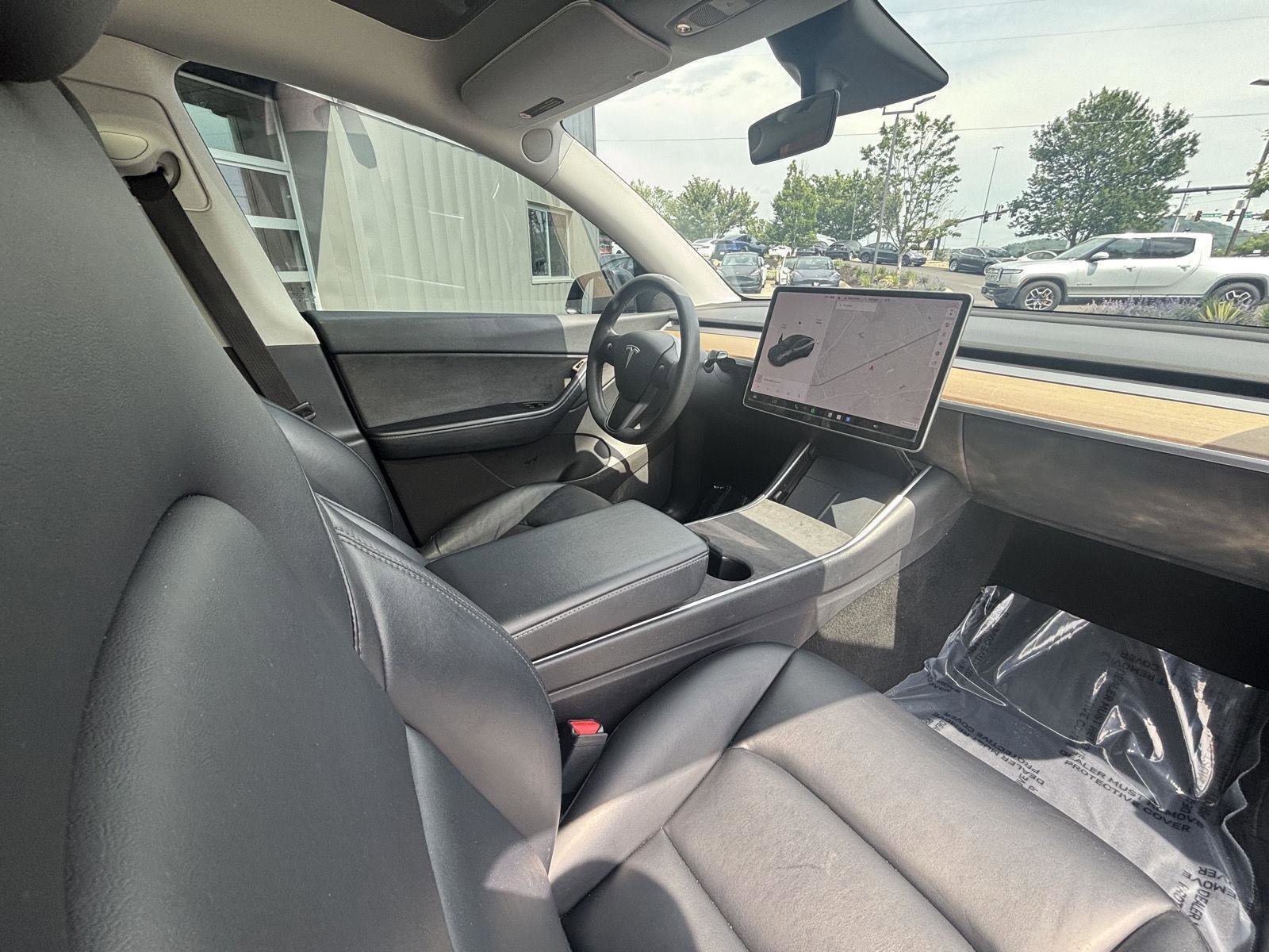 Used 2020 Tesla Model Y Long Range AWD/4WD image 17