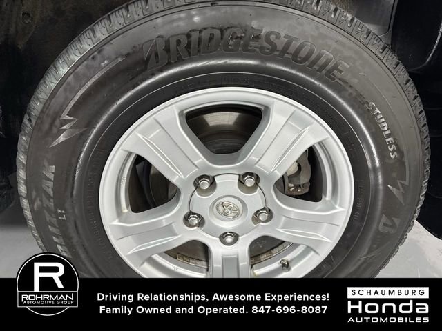 Used 2014 Toyota Sequoia SR5 AWD/4WD image 5