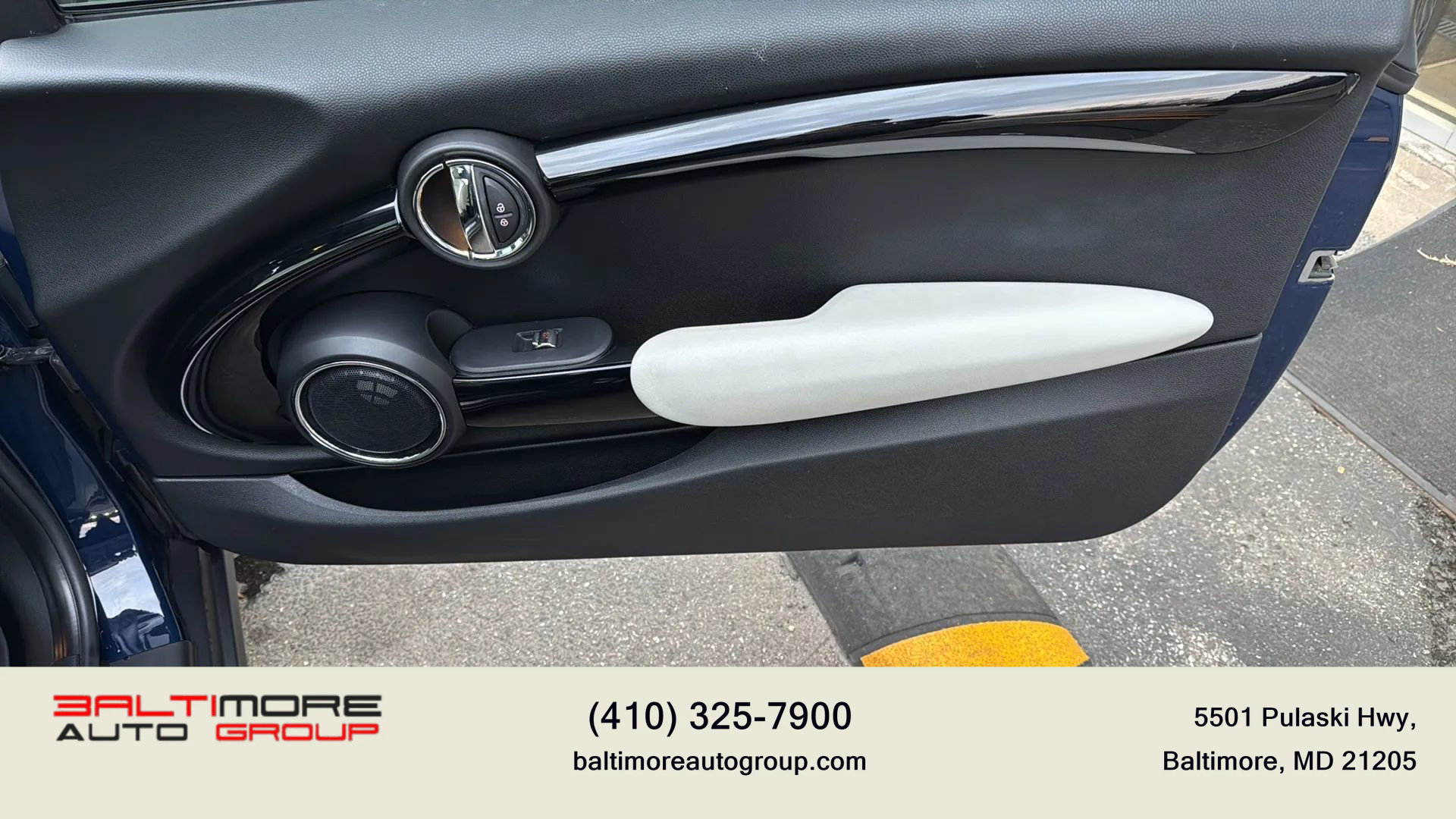 Used 2019 MINI Cooper S image 28