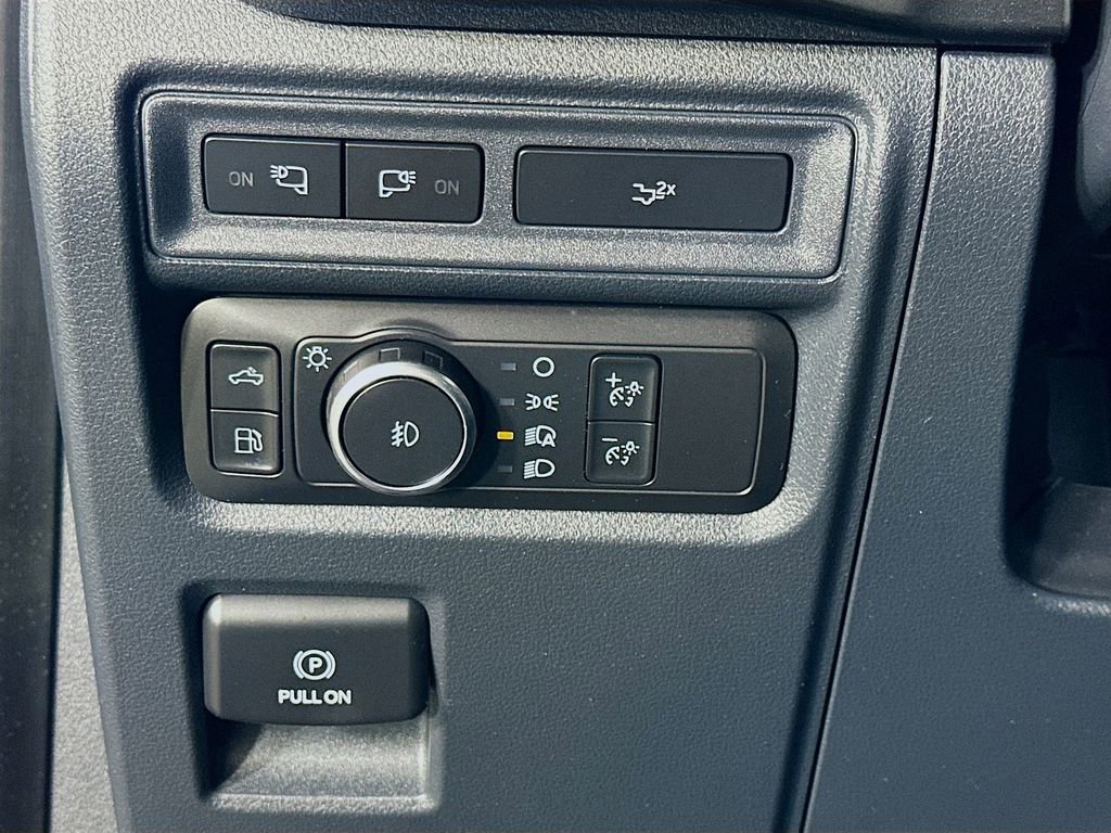 Used 2022 Ford F150 XLT w/ Equipment Group 302A High image 21