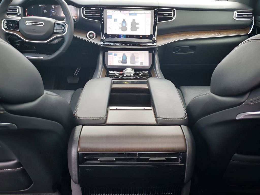 Used 2023 Jeep Grand Wagoneer 4WD image 24