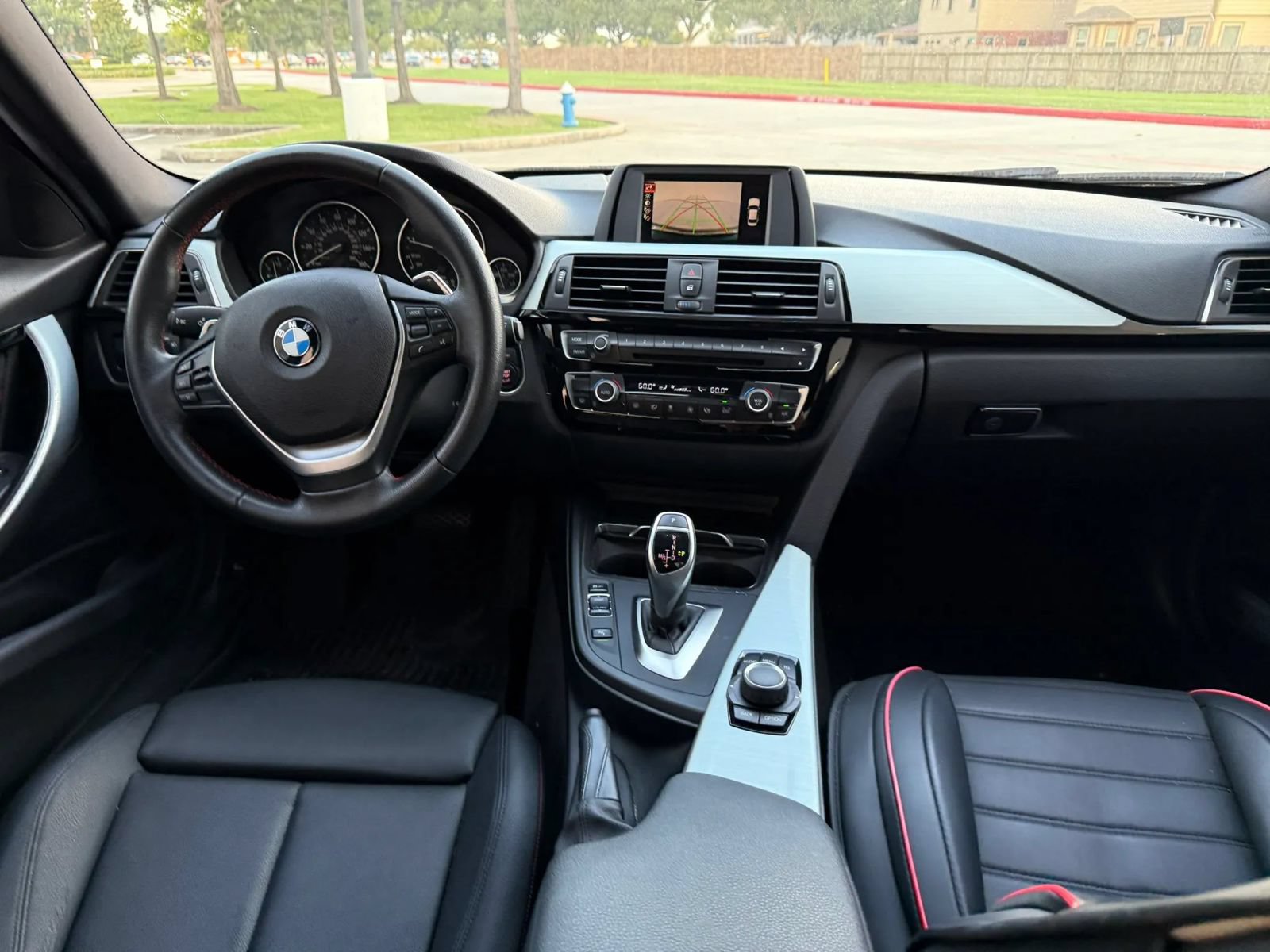 Used 2017 BMW 330i Sedan RWD image 13