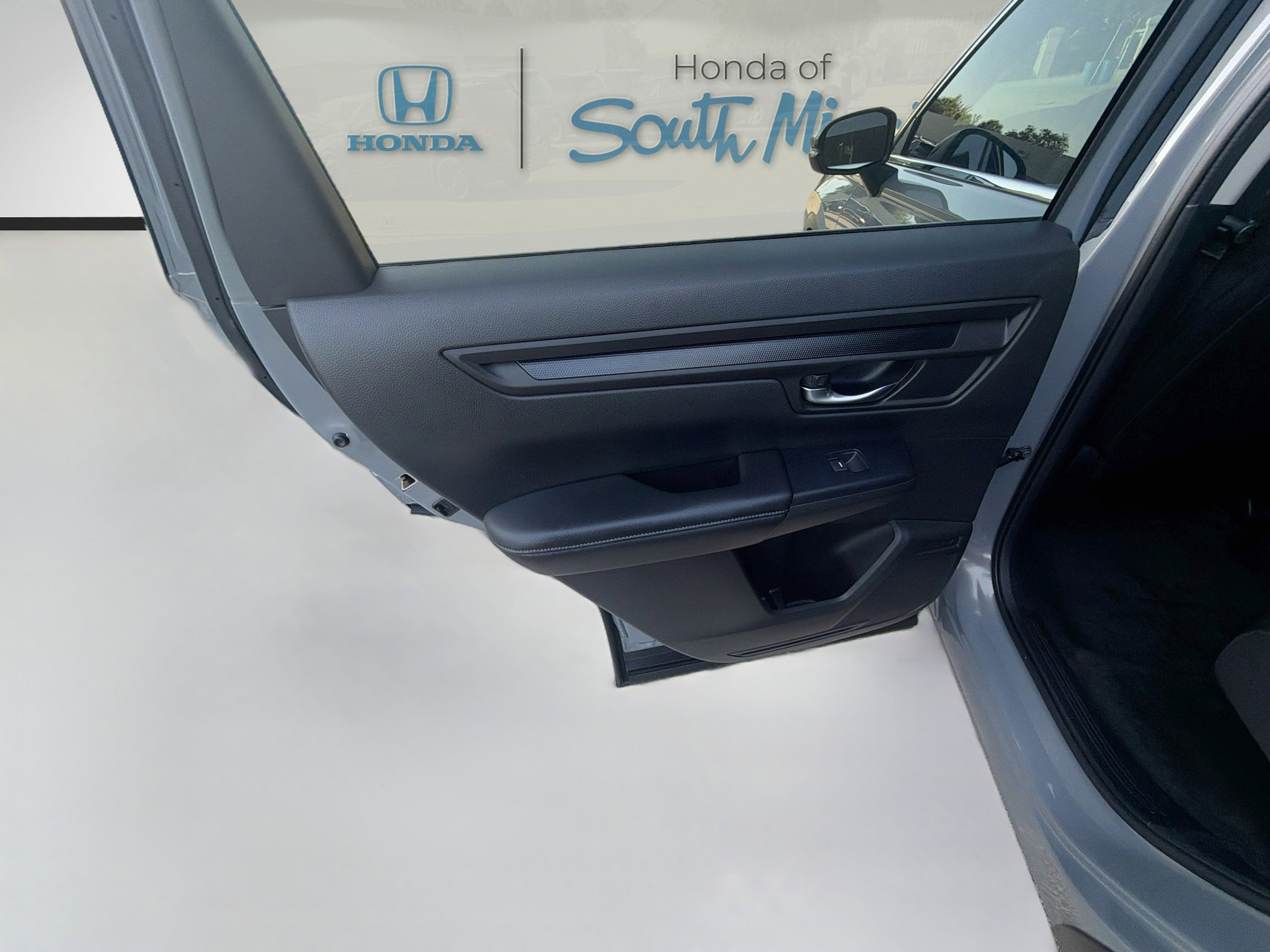 Certified 2025 Honda CR-V LX image 25