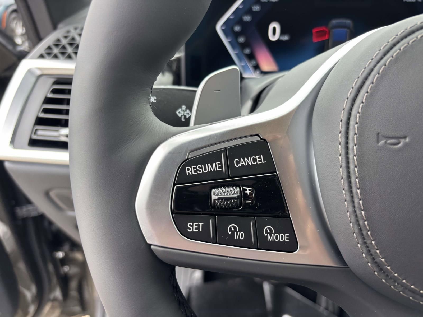 New 2026 BMW X5 xDrive50e image 12