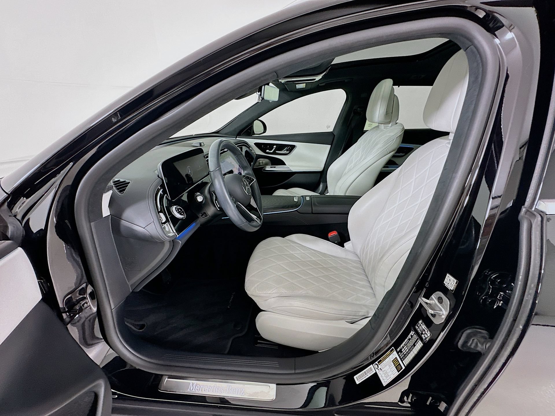 Certified 2024 Mercedes-Benz E 450 4MATIC All-Terrain Wagon image 23