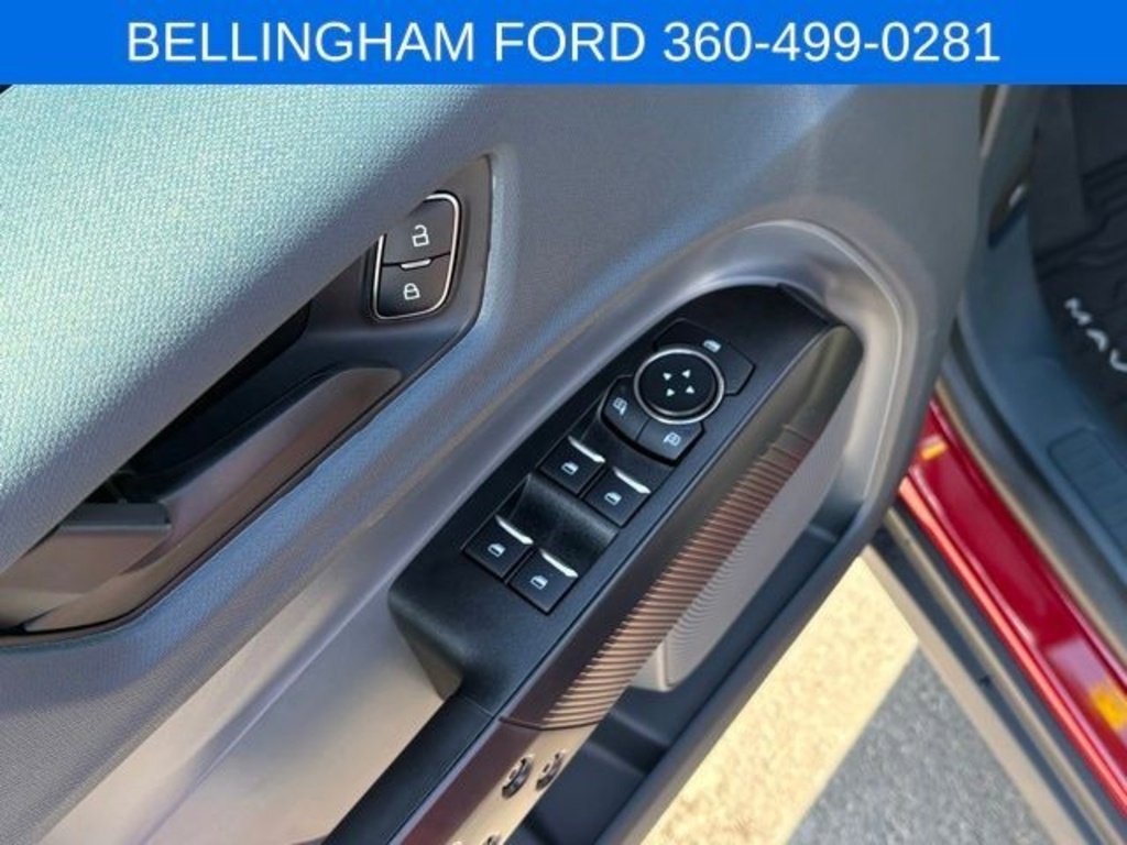 New 2025 Ford Maverick XLT w/ XLT Luxury Package image 17