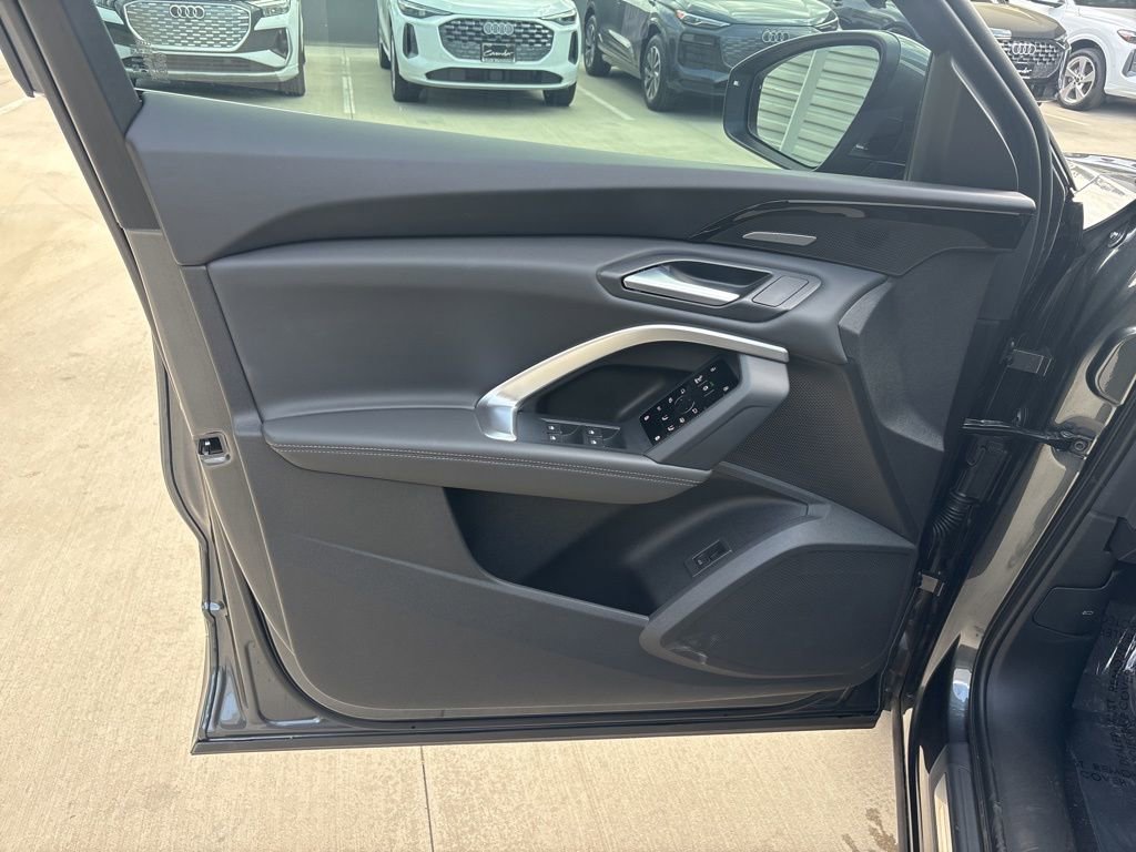 New 2025 Audi Q5 Premium Plus image 10