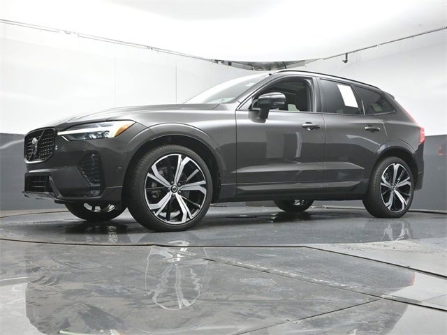 Certified 2023 Volvo XC60 B6 Ultimate w/ Protection Package Premier AWD/4WD image 36