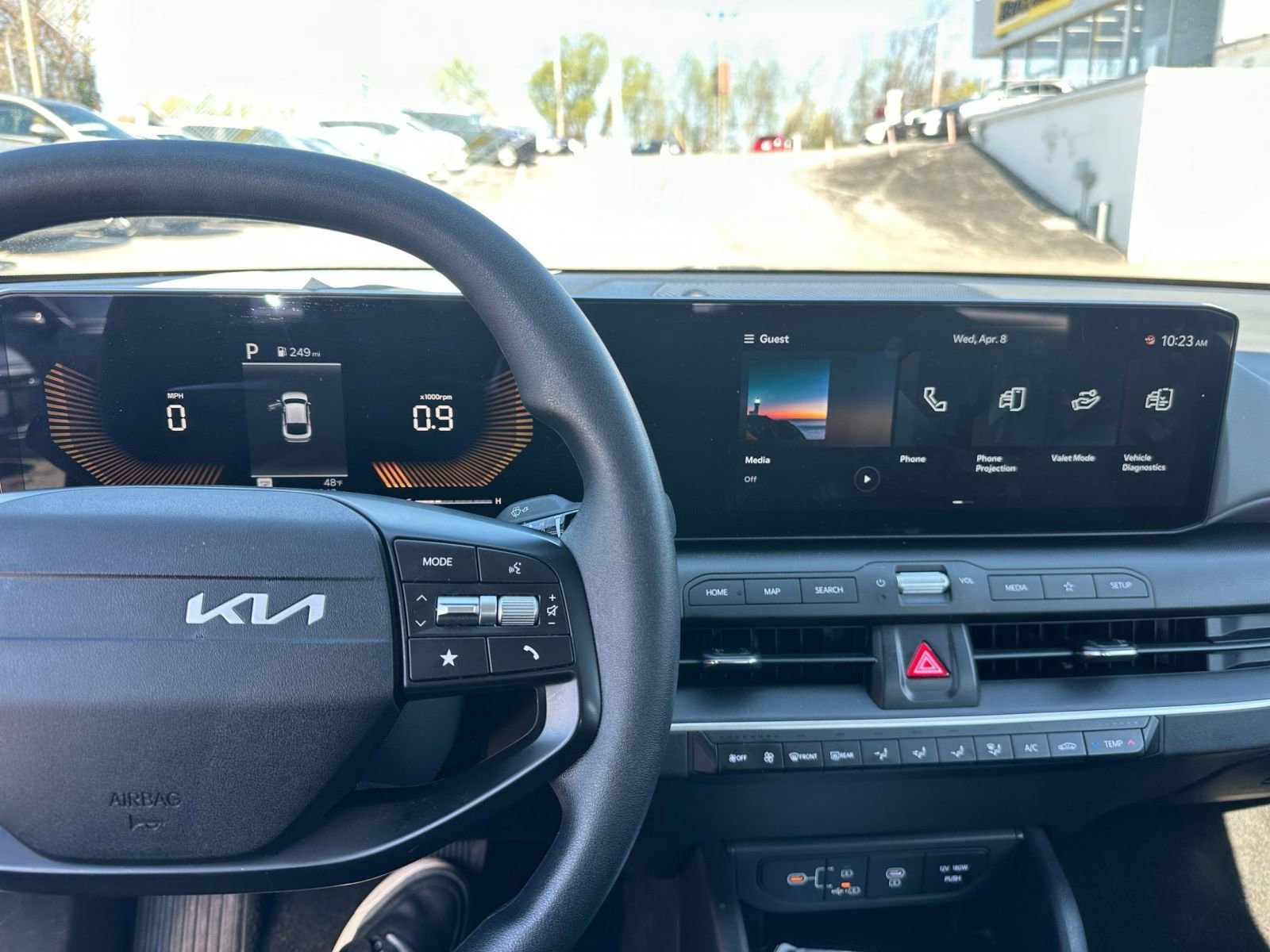 Used 2025 Kia K4 LXS image 17