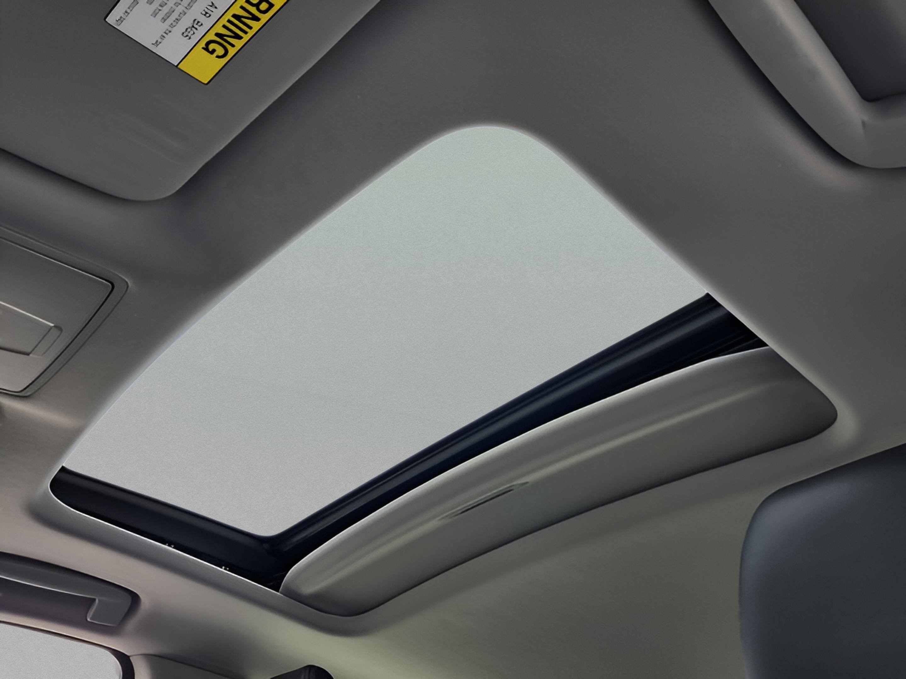 Used 2014 Acura RLX image 18