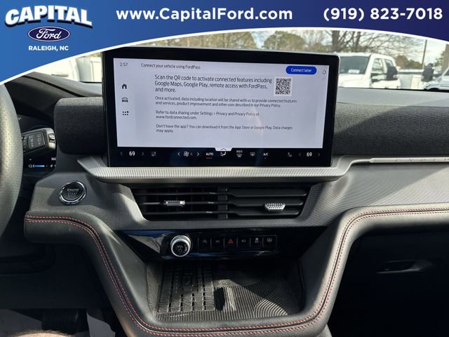 Certified 2025 Ford Explorer ST-Line w/ Premium Package AWD/4WD image 23