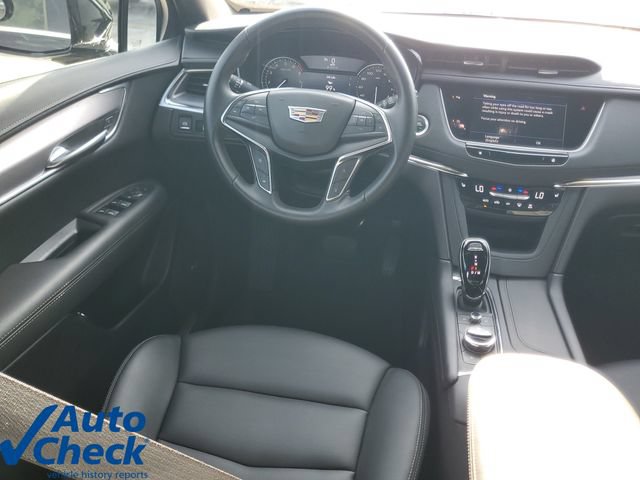 Certified 2023 Cadillac XT5 Luxury FWD image 17