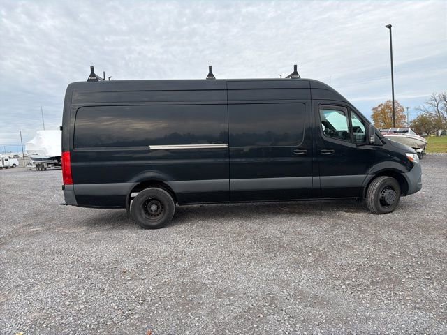 Used 2020 Mercedes-Benz Sprinter 3500 image 9